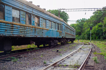 Obraz premium Old and rusty train at the train station detail texture