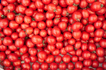 Tomatoes, tomato.