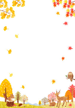 秋の森にいるかわいい動物達の背景素材　手描き水彩画イラスト（縦長）01