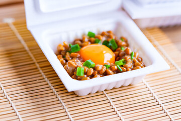 納豆パック　たまご　発酵食品　ヘルシーフード　【 和食 イメージ 】