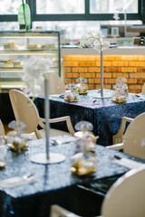 WEDDING TABLE RESTAURANT DECORATION
