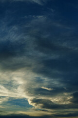 怖い雰囲気の空