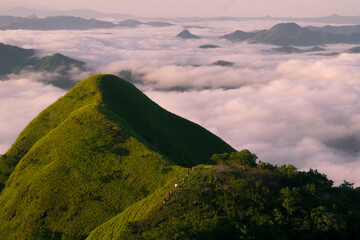 Nubes y montañas de El Salvador
