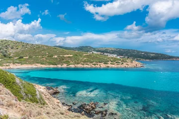 Photo sur Plexiglas Plage de La Pelosa, Sardaigne, Italie Belle eau turquoise d& 39 une baie de l& 39 île d& 39 Asinara, Sardaigne