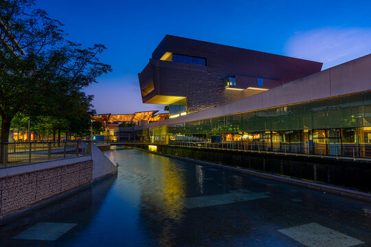 Edificio DHUB, Museu Del Disseny, By MBM Arquitectos, 2012. Beside, Encants. Barcelona.