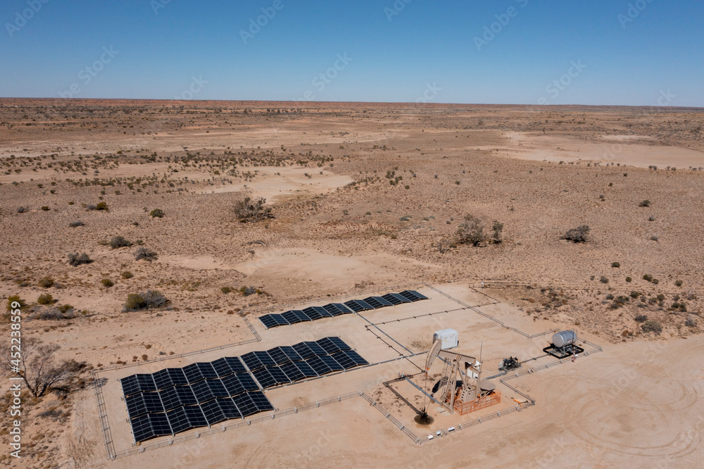 Wall mural Gas mining rig in the south Australian desert powered by solar energy. - Wall murals