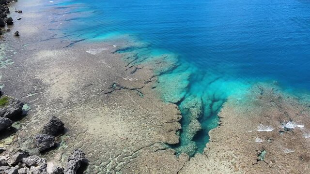 4Kドローン空撮・伊良部島・青の絶景・サバウツガー