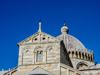 ピサ大聖堂と洗礼堂