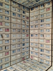 apartment complexes in confusing perspective