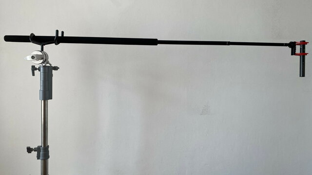 Boom pole with SHOTGUN MICROPHONE