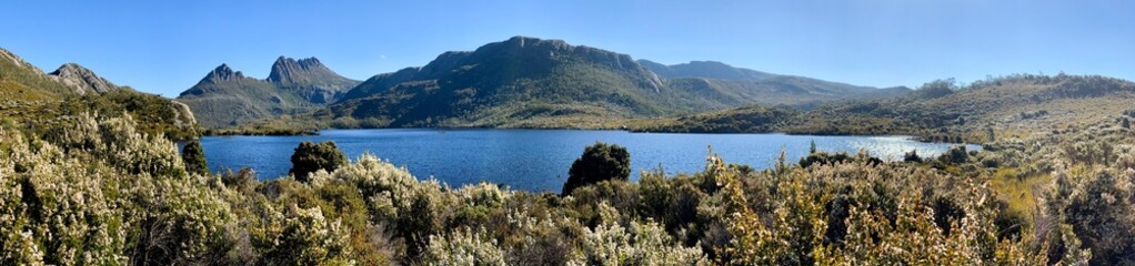 Fototapeta na wymiar Cradle Mountain Dove Lake Tasmania Australia