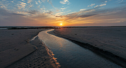Plage d'Ambleteuse au couher du soleil