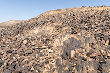 HaMinsara  is a sandstone hill in the area of Ramon crater, formed as a result of the release of...