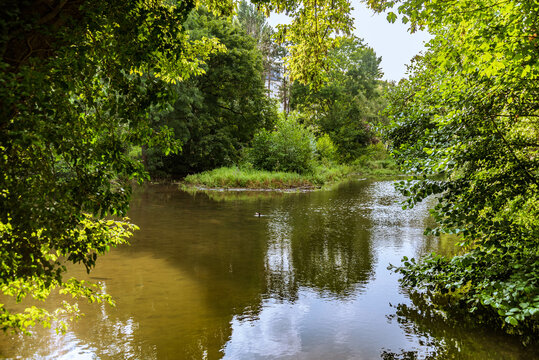 La riviere Yerres a Yerres