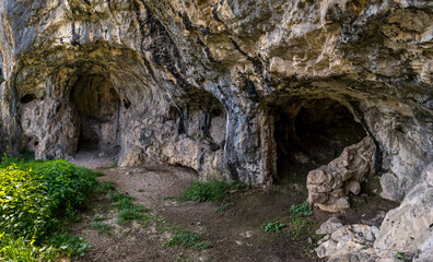 Exciting cave hike around Veringenstadt