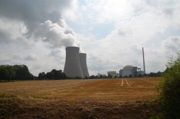 Fototapeta na wymiar Kernkraftwerk