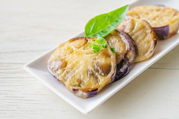 なすのステーキ　イタリア茄子