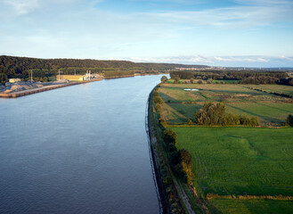 Obraz premium landscape of regional park boucles de la seine and river seen from pont de brotonne in france
