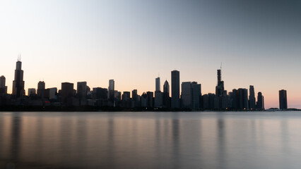 Silhouette of Chicago skyline in the evening - CHICAGO, ILLINOIS - JUNE 12, 2019