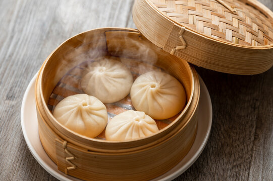 小籠包ページ 小籠包 Images – Browse 14,978 Stock Photos, Vectors, and Video