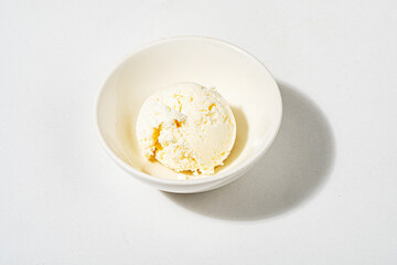 vanilla ice cream in bowl