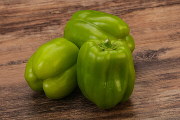 Green sweet bell pepper heap