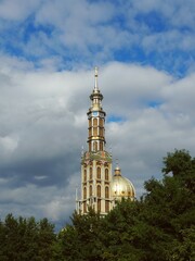 Obraz premium Sanktuarium Matki Bożej w Licheniu, świątynia.