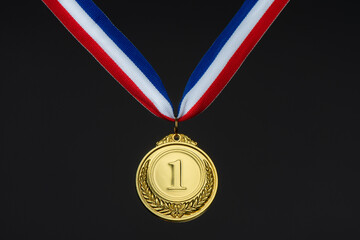 First place - gold medal on isolated background - obrazy, fototapety, plakaty