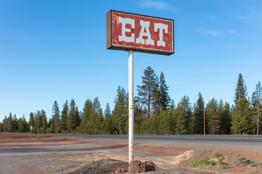 Retro style Eat sign at a roadside caf&eacute;