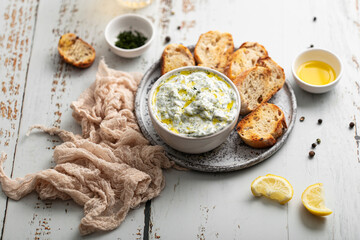 tzatziki yaourt concombre et aneth fait maison