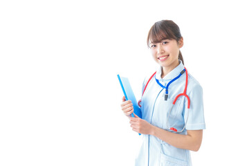 笑顔の若い看護師