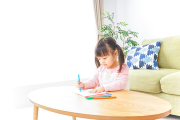 Naklejka premium お絵かきをする子ども・教育イメージ