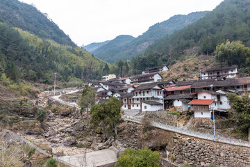 The countryside in the deep mountains looks very simple