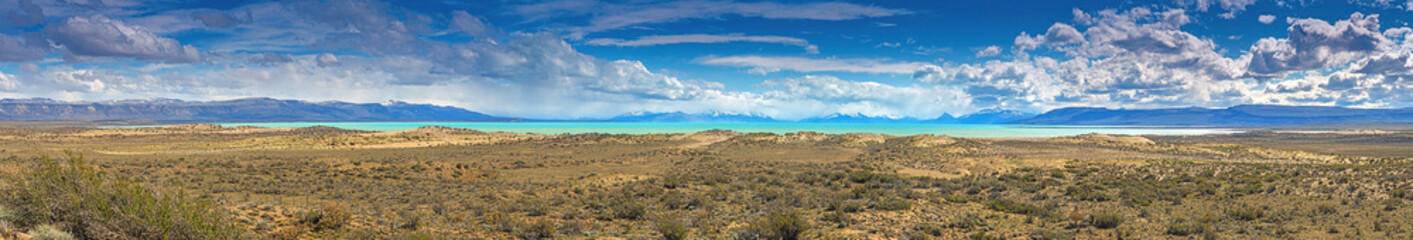 Panoramic view over argentine steppe near Lago Argentino during the day - Powered by Adobe