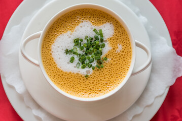 delikate Tomaten-Kokos-Suppe - Cremesuppe