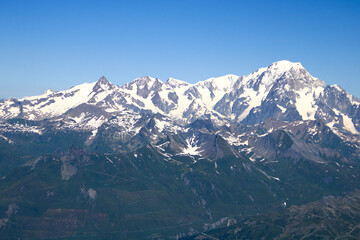 Fototapeta na wymiar View of the Mont Blanc massif. Mountainous landscape in summer.