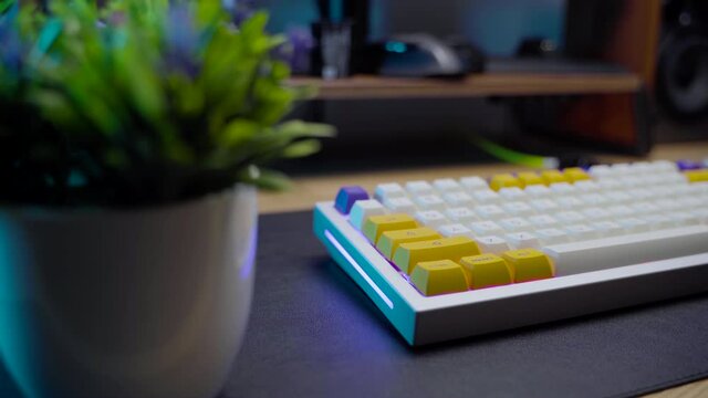 footage of a premium custom keyboard build kit with full alluminium base and bright RGB LED Colors