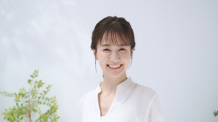 女性