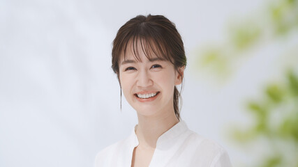女性