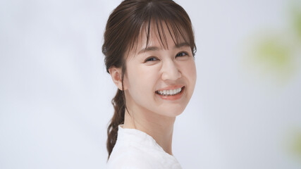 女性