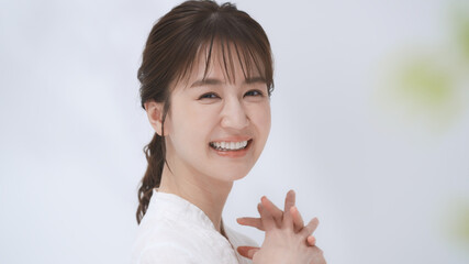 女性