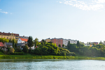 Fototapeta na wymiar スロベニア　マリボルのドラヴァ川沿いの街並み
