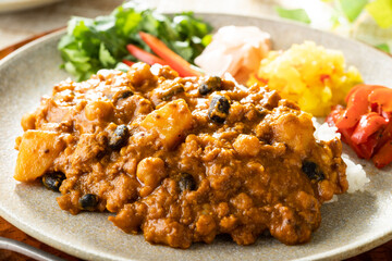 ピリッとスパイシーなキーマカレー