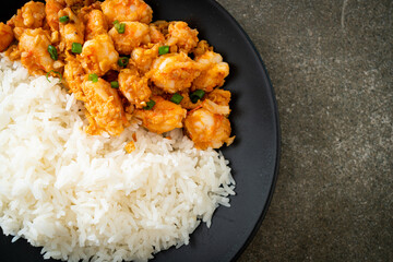 stir-fried shrimps with garlic and shrimps paste