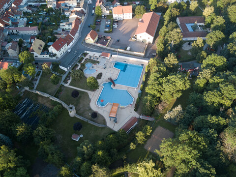Schwimmbad Querfurt von oben