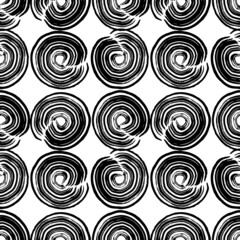 Brush geometric strokes seamless pattern circle. Abstract hand drawn circles, grunge texture drawing. Black paint dry brush strokes on white background. Geometric wrapping paper, wallpaper