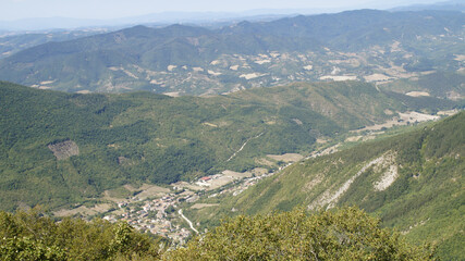 Panorama dal Monte Catria nelle Marche