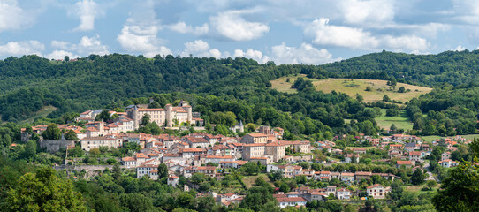 Palais des évêques de Saint-Lizier lieux célèbres à visiter dans le sud-ouest de la France 