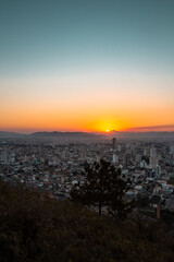 Pôr do sol com vista para a cidade de Itajaí - Santa Catarina - Paisagem urbana