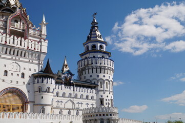 Obraz premium city leaning tower